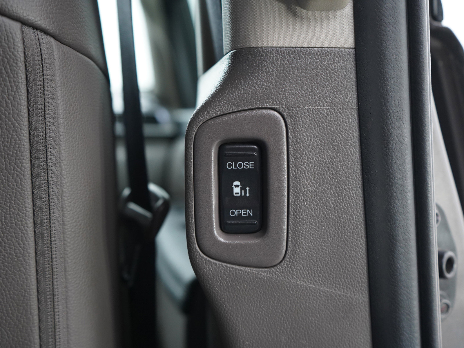Used 2016 Honda Odyssey EX-L image 21