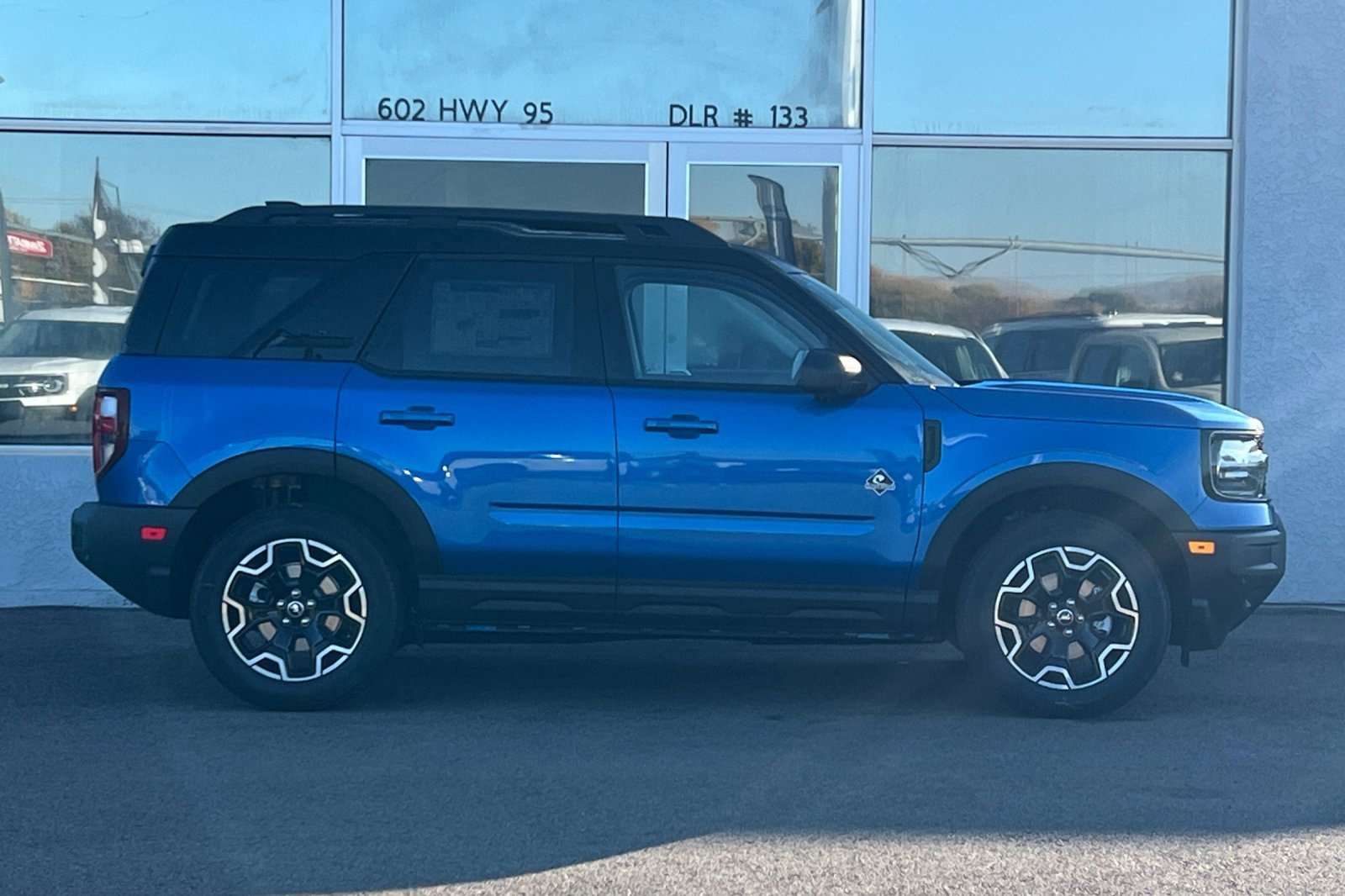 New 2025 Ford Bronco Sport Outer Banks w/ Outer Banks Tech Package+ image 3