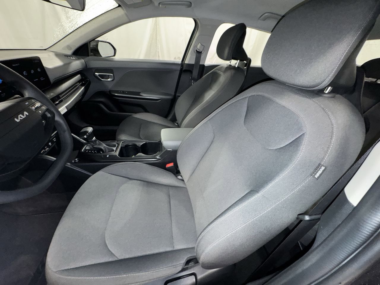 Certified 2025 Kia K4 LXS image 16