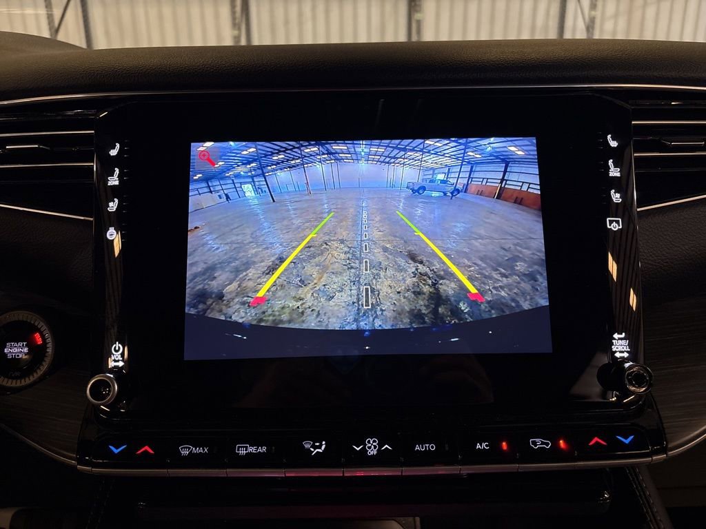 Used 2024 Jeep Wagoneer L Series III w/ Flexible Seating Group image 40