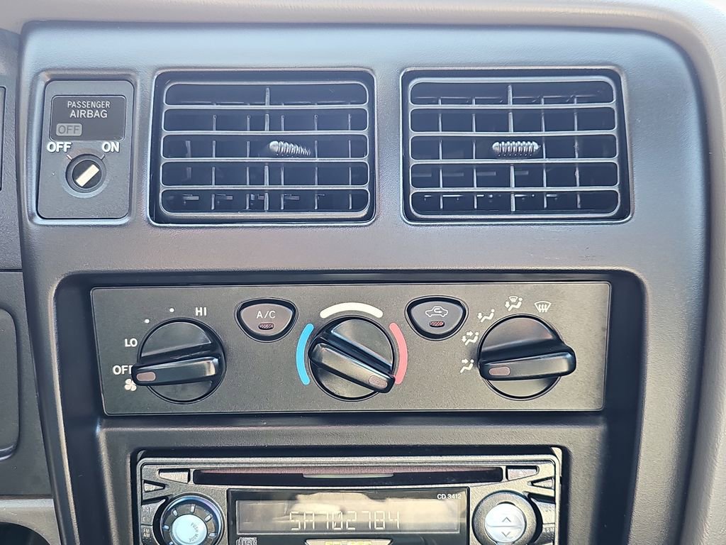 Used 2003 Toyota Tacoma 2WD Regular Cab image 22