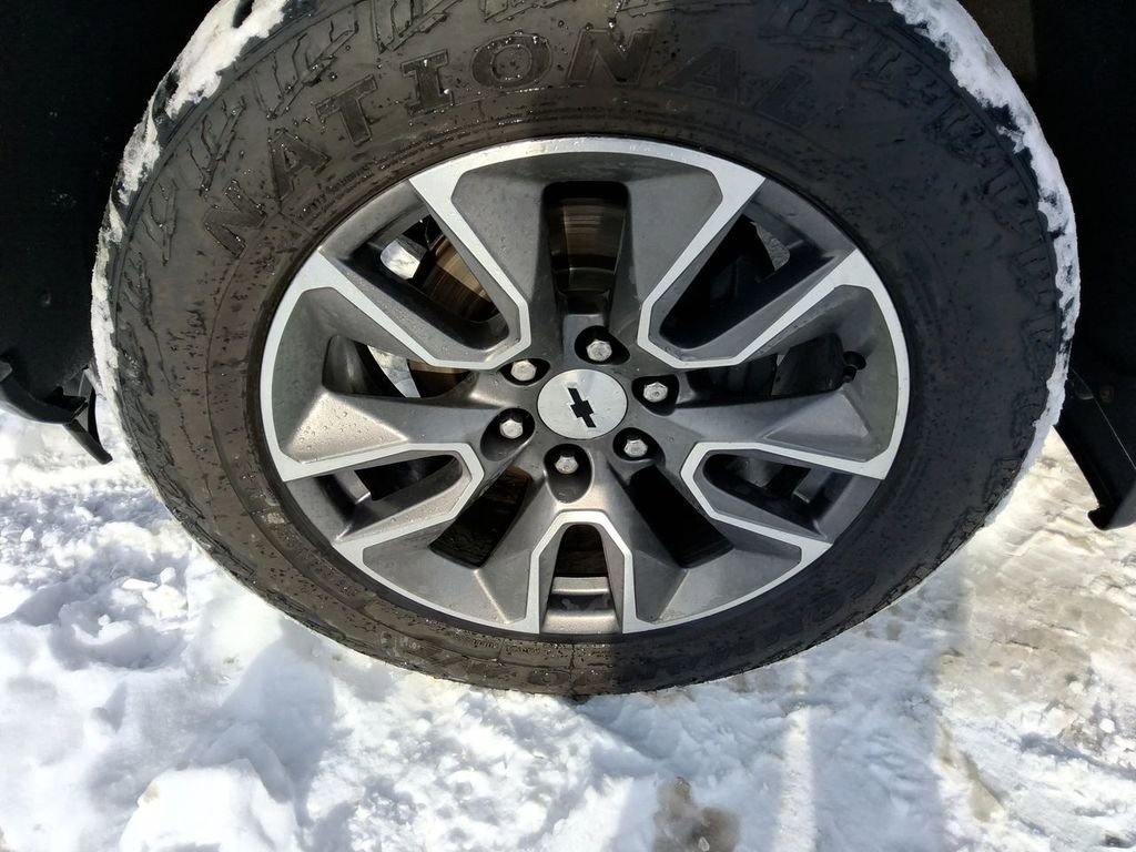 Used 2019 Chevrolet Silverado 1500 RST AWD/4WD image 10