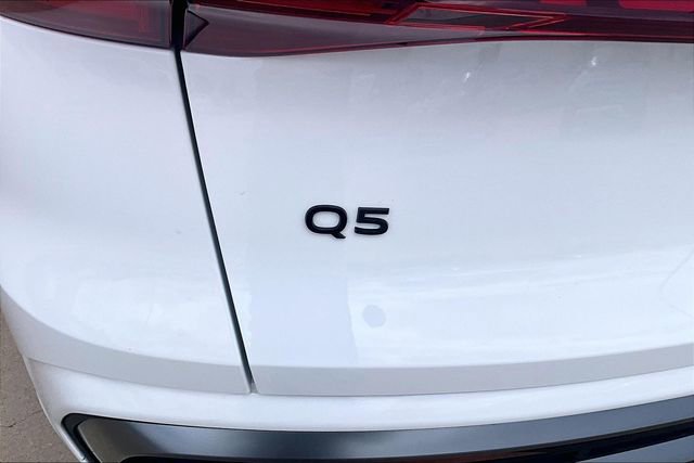 Used 2025 Audi Q5 Premium Plus w/ Premium Plus AWD/4WD image 33
