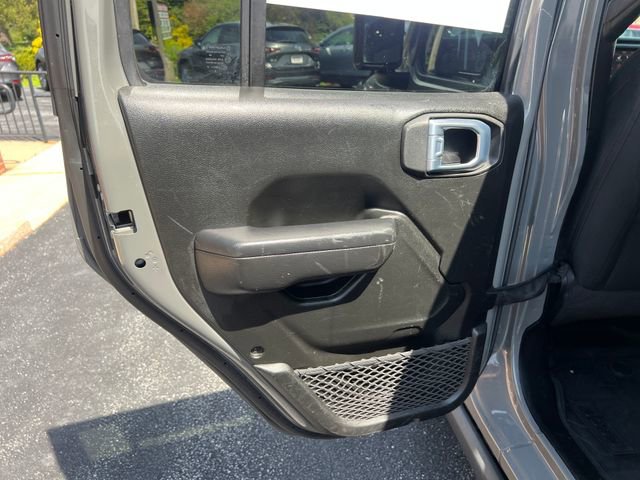 Used 2022 Jeep Wrangler Unlimited Sport AWD/4WD image 18