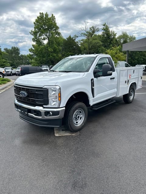 New 2026 Ford F250 XL w/ XL Chrome Package AWD/4WD image 6