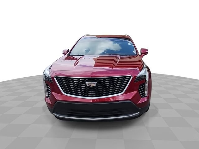 Used 2021 Cadillac XT4 Premium Luxury w/ Cold Weather Package image 3