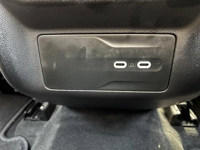 Used 2026 Jeep Cherokee Limited AWD/4WD image 15