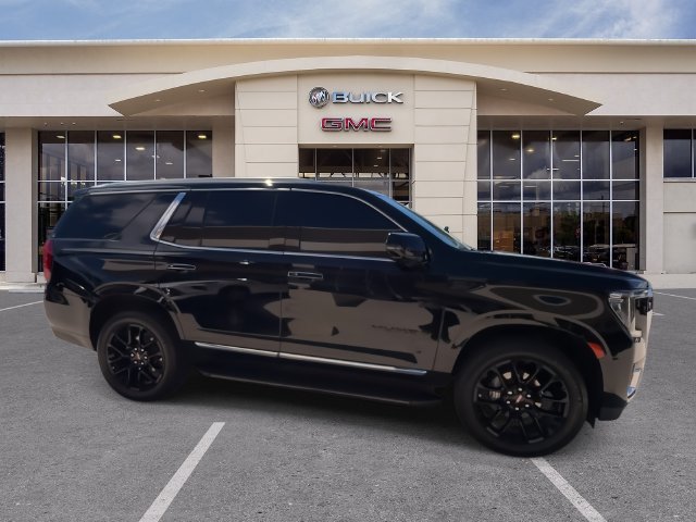 Used 2023 GMC Yukon SLT w/ SLT Premium Package RWD image 17