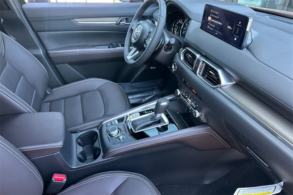 New 2025 MAZDA CX-5 Signature image 13