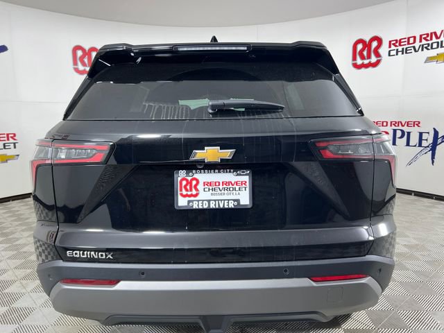 New 2026 Chevrolet Equinox LT w/ Convenience Package II FWD image 6
