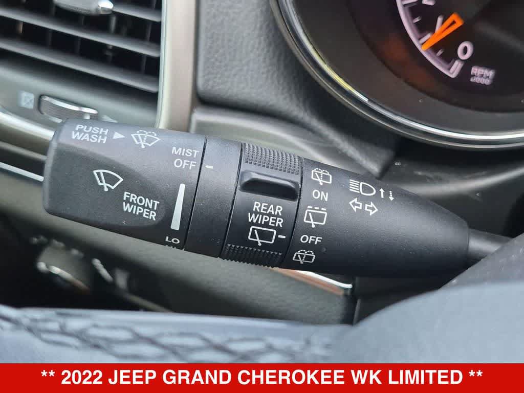 Used 2022 Jeep Grand Cherokee Limited w/ Tech Group RWD image 26
