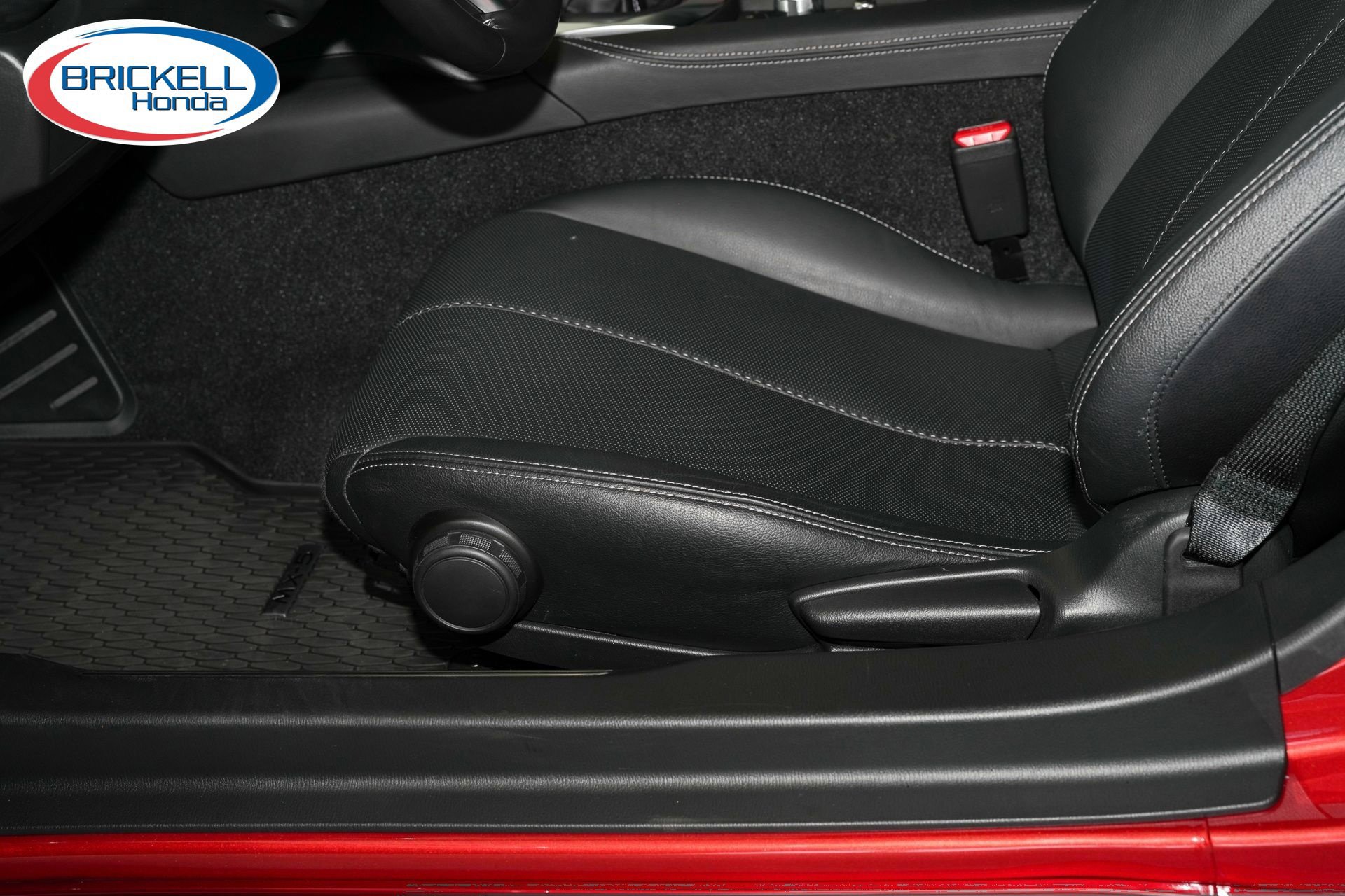 Used 2025 MAZDA MX-5 Miata Grand Touring w/ Weather Package RWD image 24