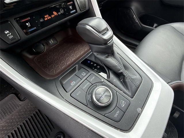 Used 2023 Toyota RAV4 Limited w/ Limited Grade Weather Package image 16