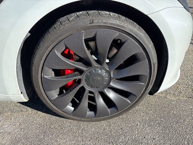 Used 2021 Tesla Model 3 Performance image 15