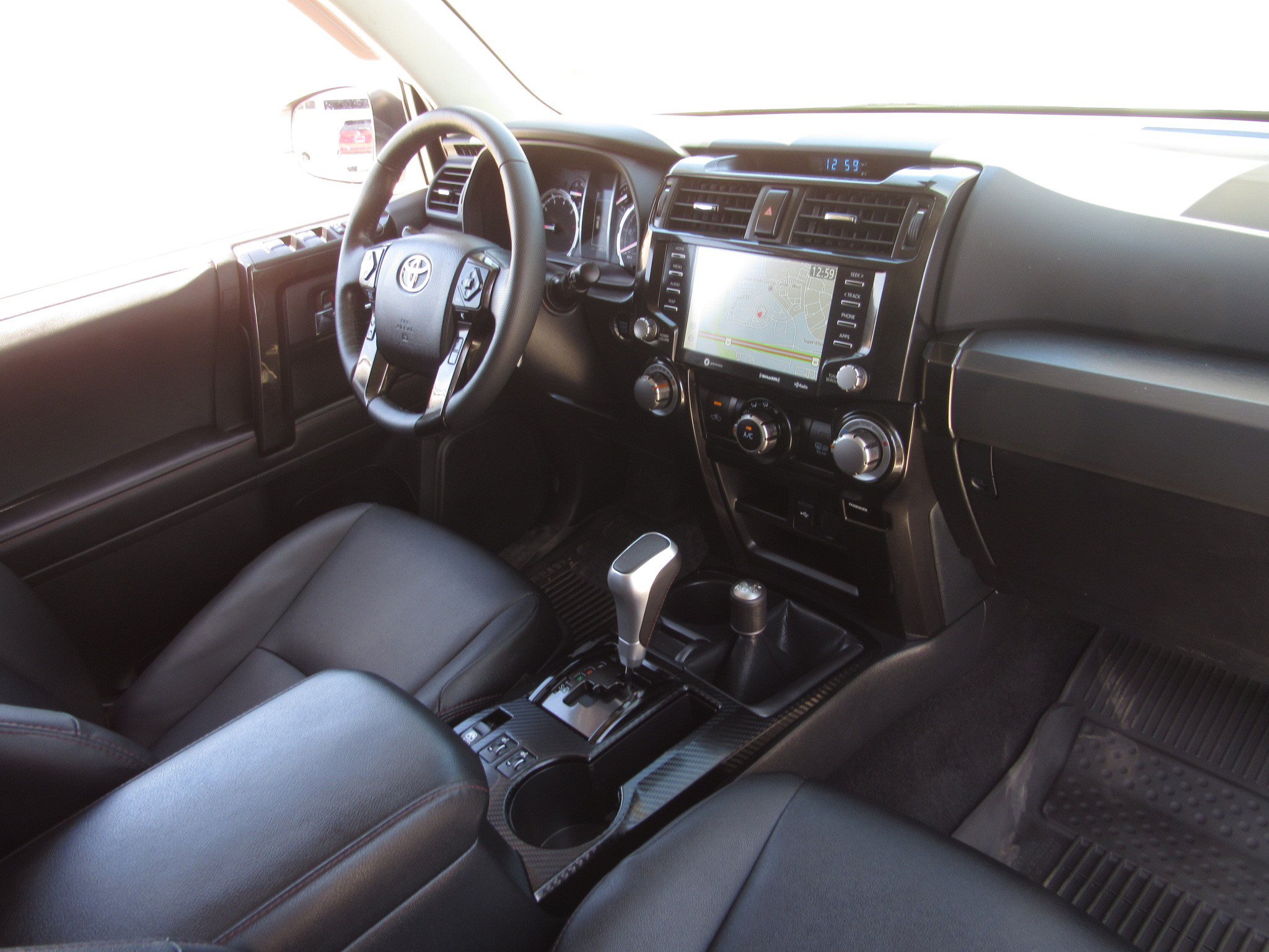 Used 2023 Toyota 4Runner TRD Off-Road Premium w/ Moonroof Package AWD/4WD image 10