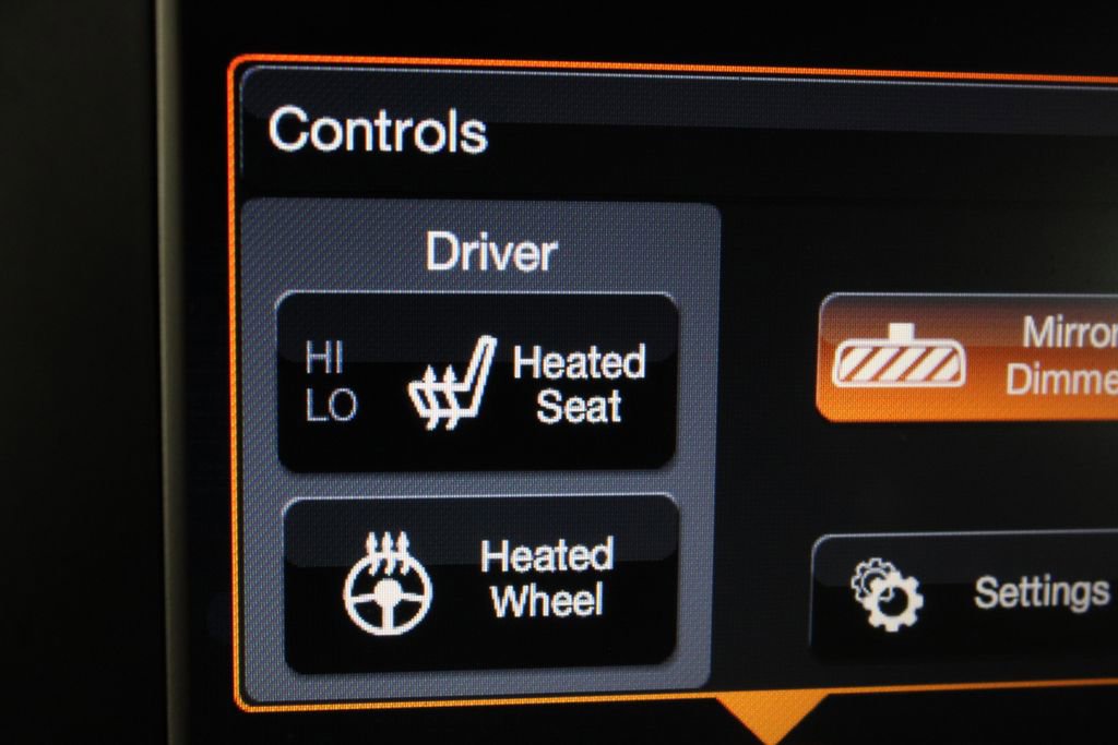 Used 2015 Jeep Grand Cherokee Limited w/ Trailer Tow Group IV image 23