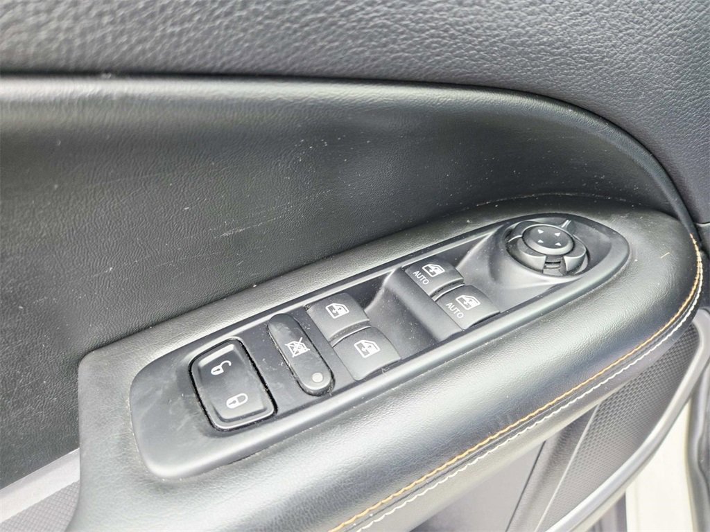 Used 2018 Jeep Compass Latitude w/ Popular Equipment Group image 32