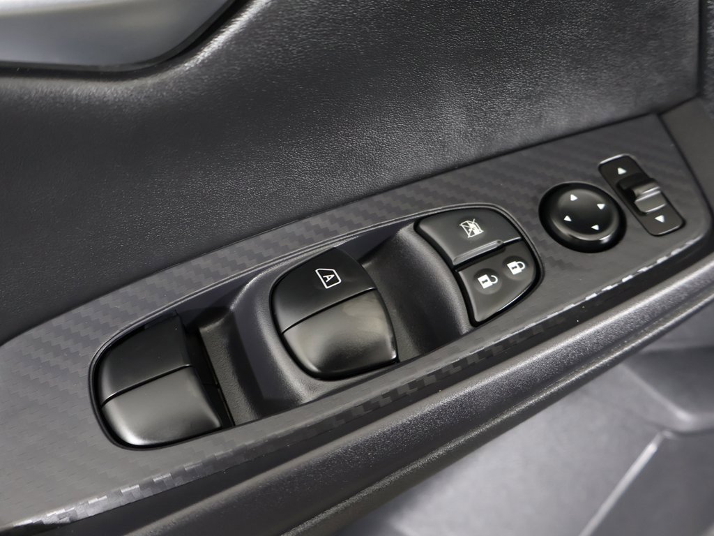 Used 2024 Nissan Sentra SV image 34