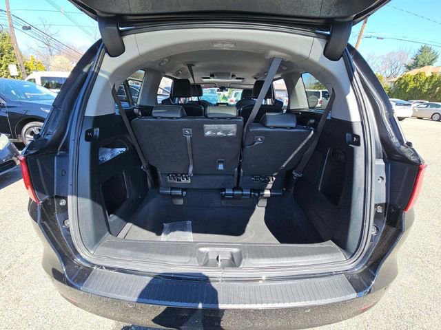 Used 2024 Honda Odyssey Touring image 9