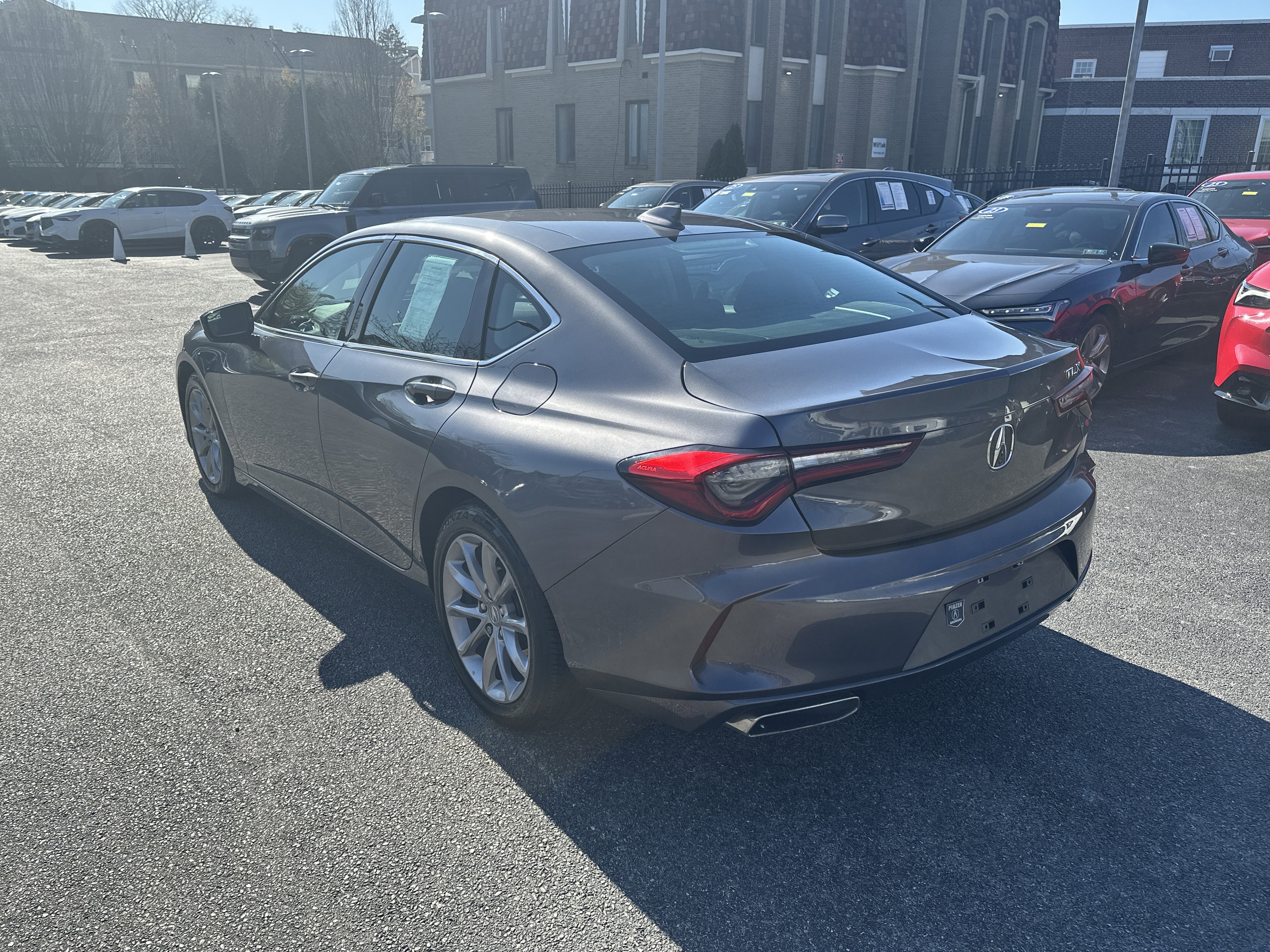 Used 2023 Acura TLX image 5