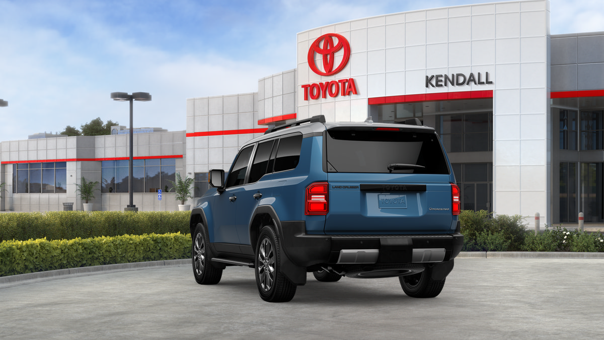 New 2027 Toyota Land Cruiser w/ Premium Package AWD/4WD image 39