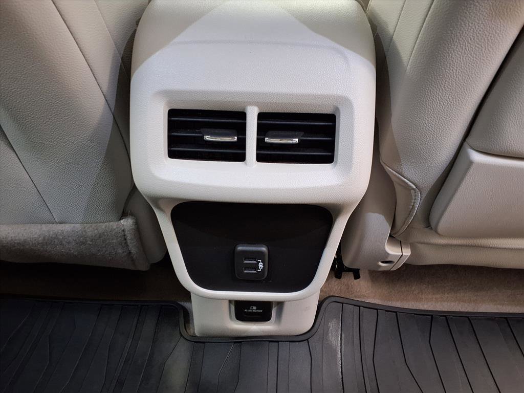 Used 2024 GMC Terrain Denali image 15