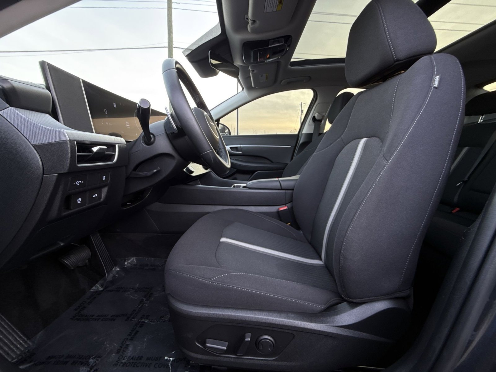 Certified 2025 Hyundai Sonata SEL image 13