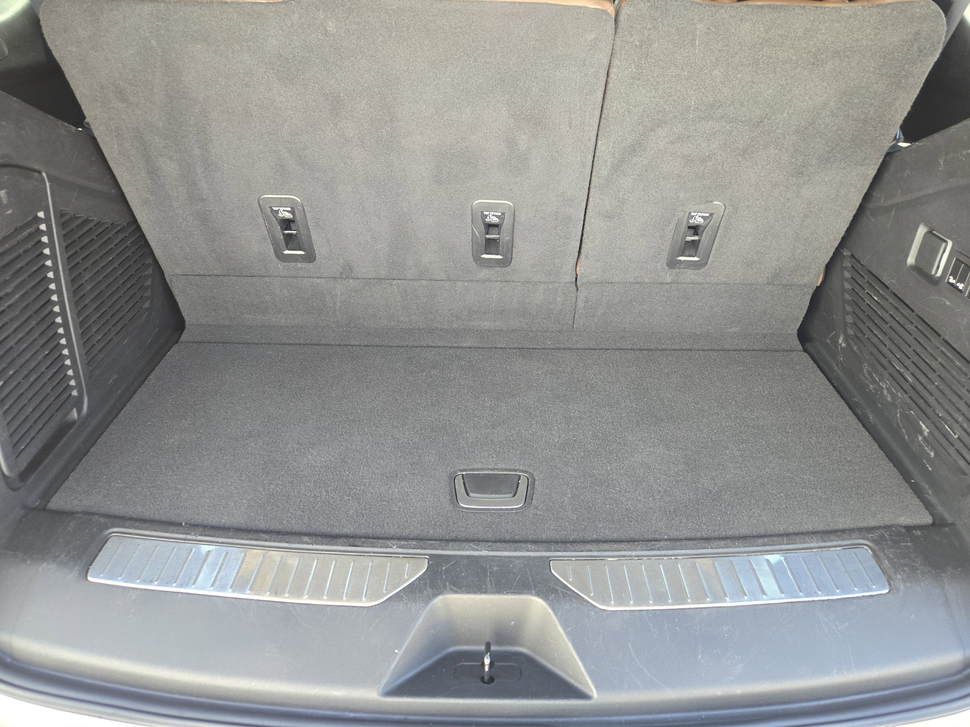 Used 2023 Chevrolet Tahoe High Country w/ Premium Package 2 image 36