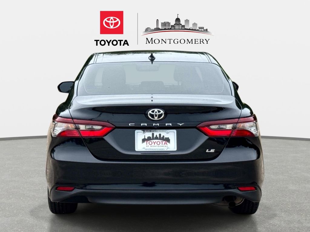 Used 2024 Toyota Camry LE w/ Convenience Package FWD image 4