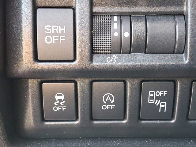 Certified 2021 Subaru Crosstrek 2.5i Limited w/ Moonroof Package 2 image 25