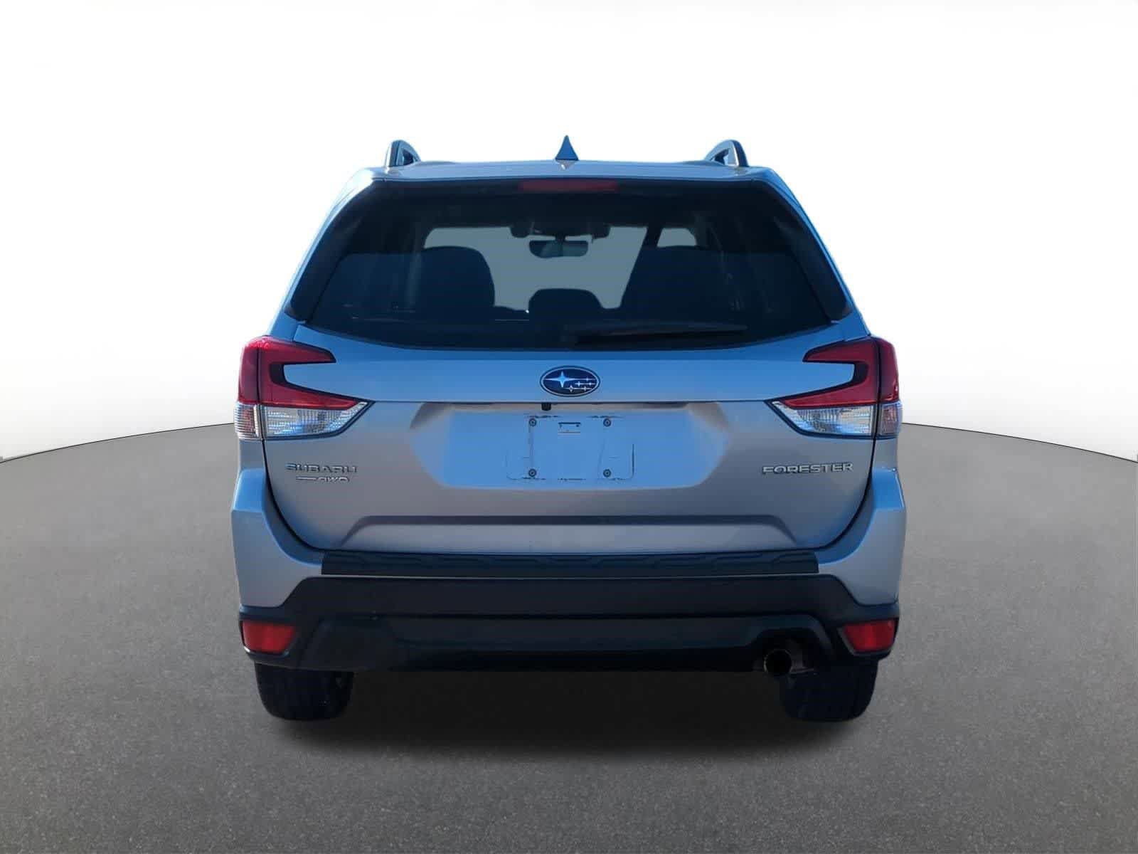Used 2020 Subaru Forester Limited image 5