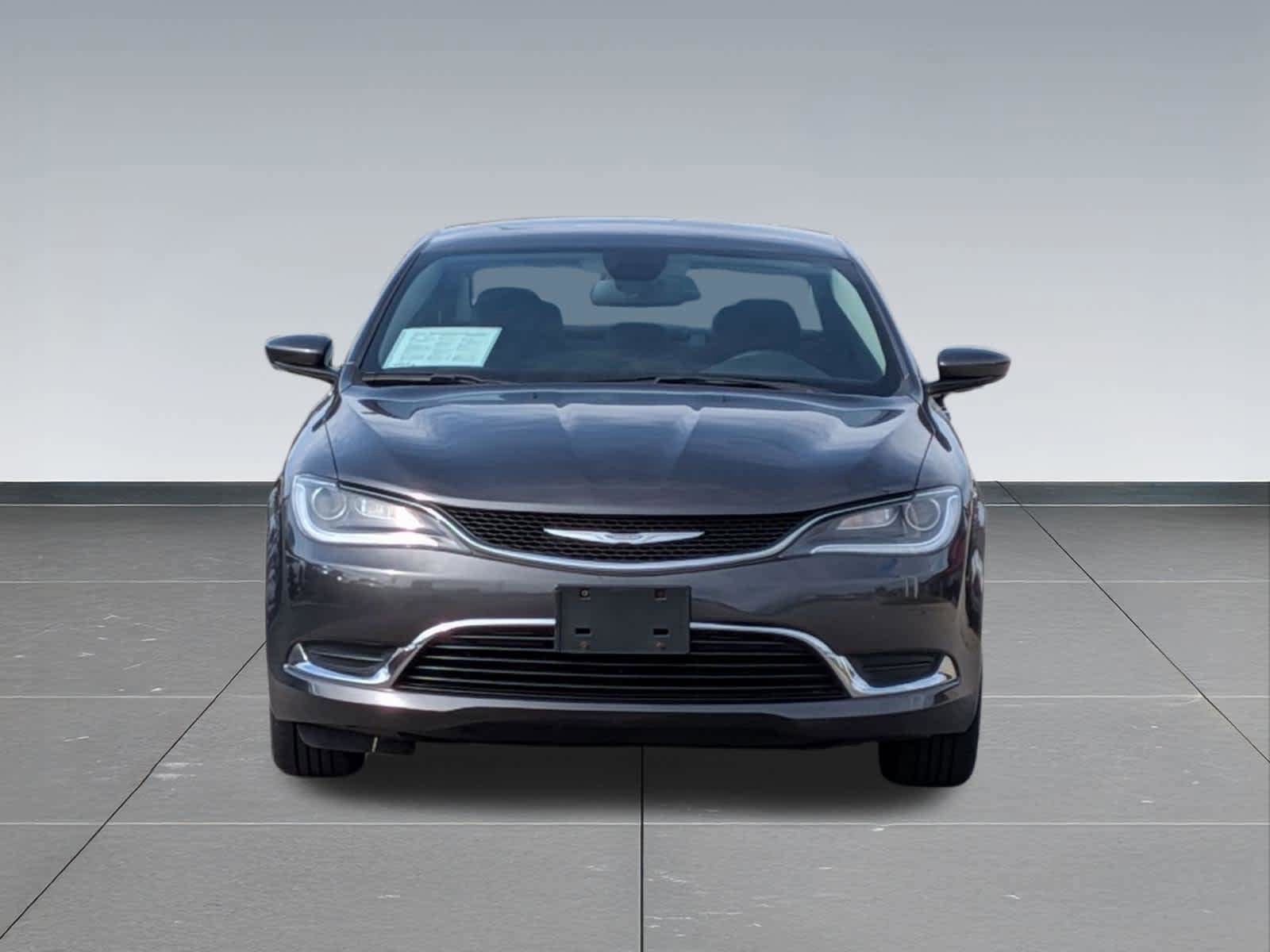 Used 2016 Chrysler 200 Limited image 8