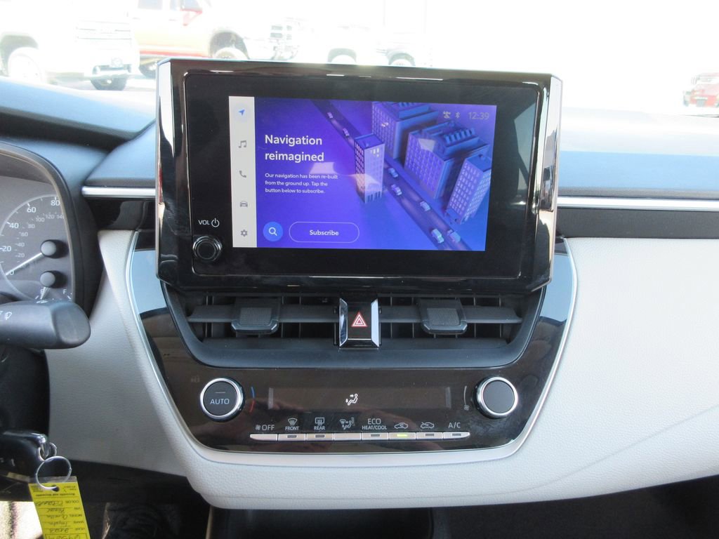 Used 2023 Toyota Corolla LE image 29
