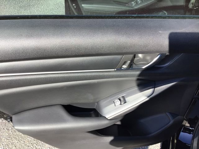 Used 2022 Honda Accord Sport image 32