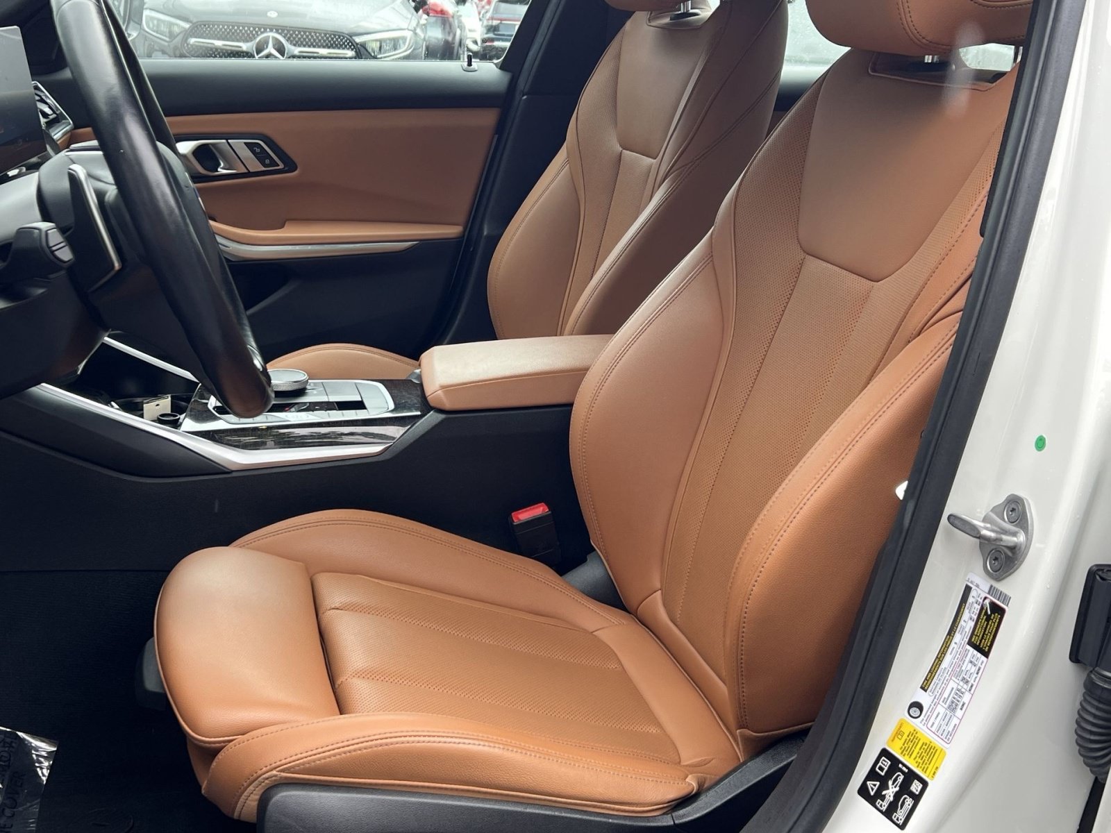 Used 2023 BMW 330i xDrive Sedan w/ Premium Package AWD/4WD image 18