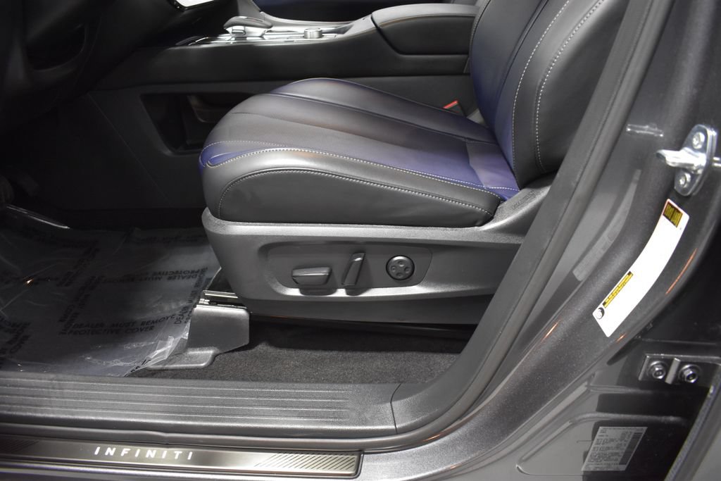Used 2026 INFINITI QX60 Sport w/ Dark Cargo Package AWD/4WD image 19