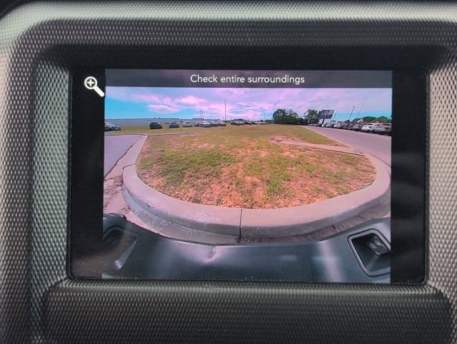 Used 2023 Jeep Gladiator Sport AWD/4WD image 19