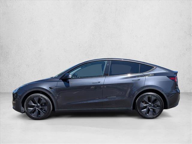 Used 2025 Tesla Model Y Long Range image 9