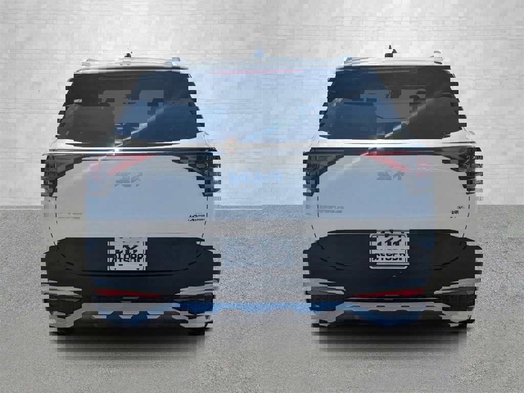 New 2024 Kia Sportage EX image 4