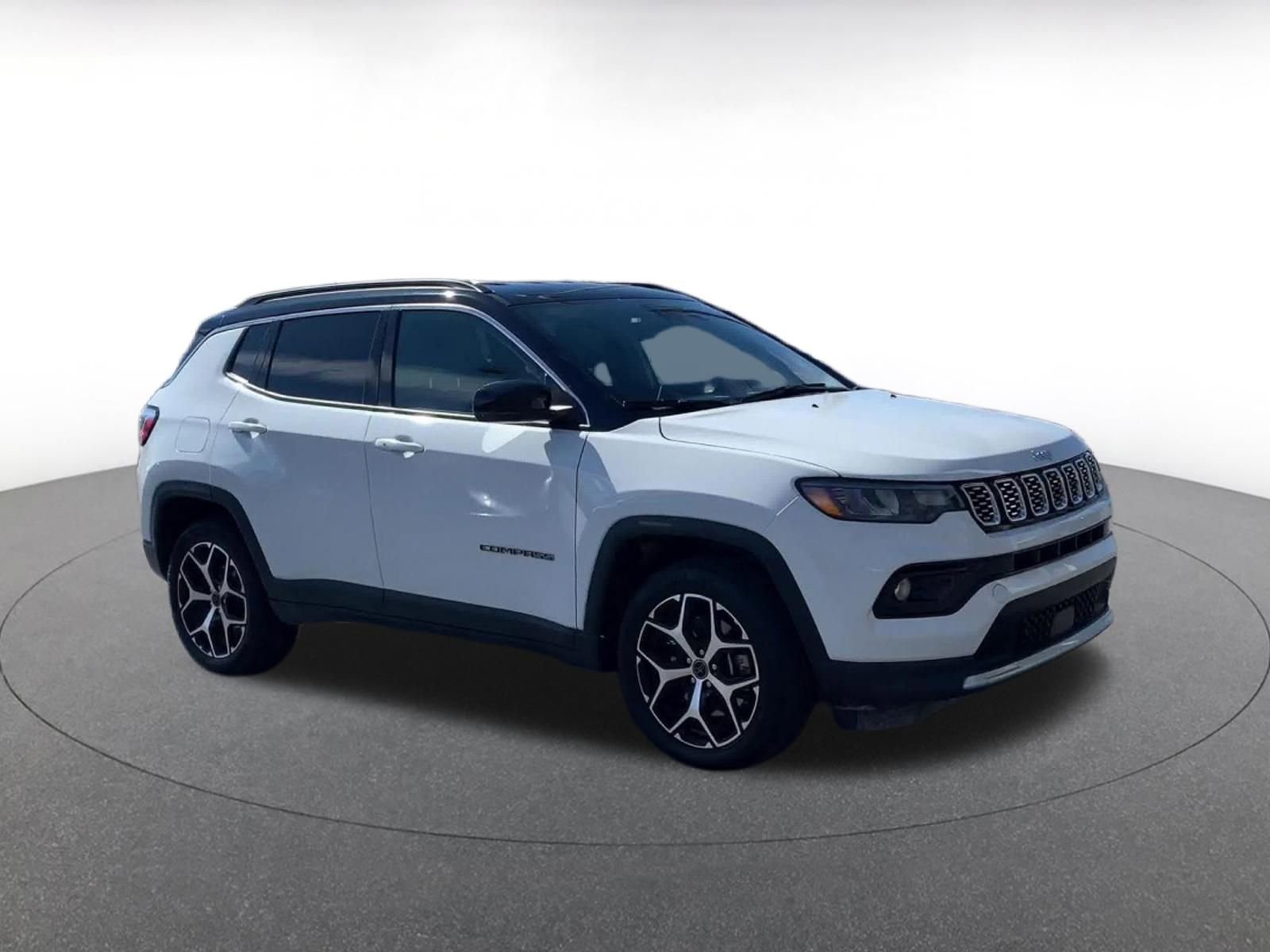 Used 2025 Jeep Compass Limited video 2
