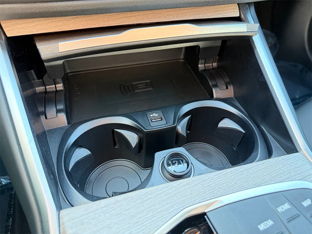 Certified 2025 BMW 330i xDrive Sedan w/ Premium Package image 27