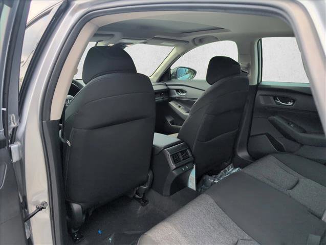 Used 2025 Honda Accord SE image 16