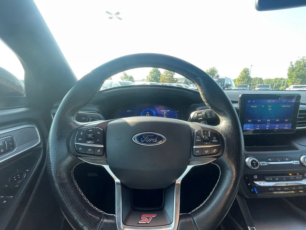 Used 2020 Ford Explorer ST AWD/4WD image 15