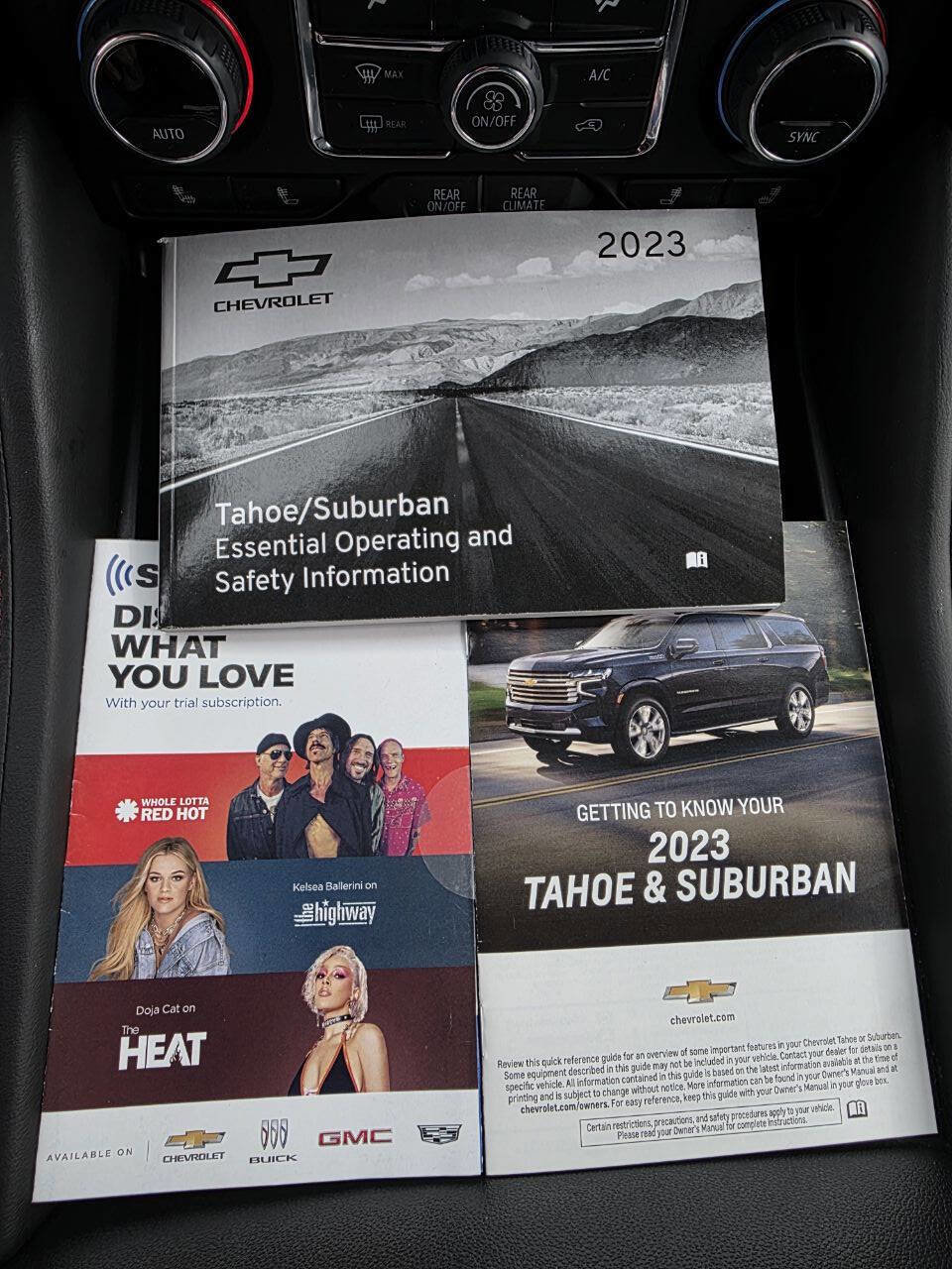 Used 2023 Chevrolet Suburban RST w/ Luxury Package AWD/4WD image 29