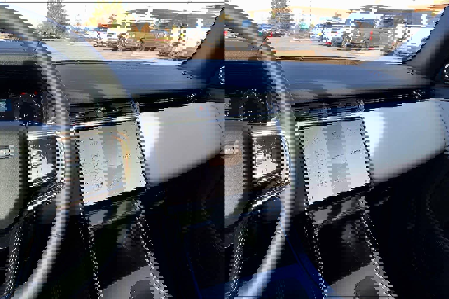 New 2026 Land Rover Range Rover Evoque S image 6