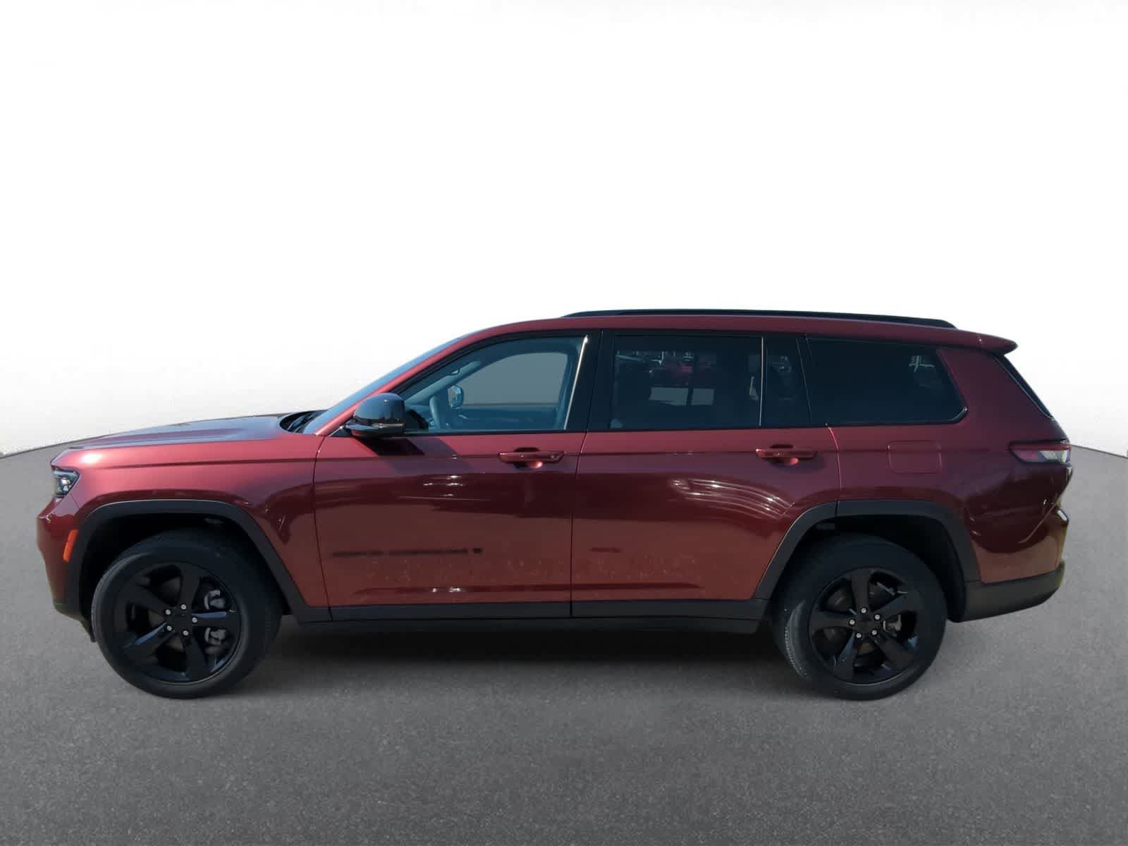 Certified 2023 Jeep Grand Cherokee L Laredo AWD/4WD image 5