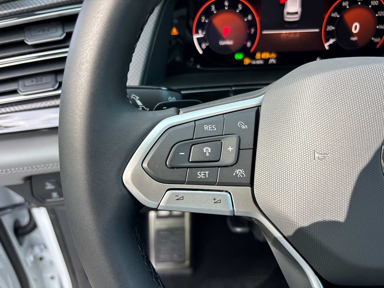 New 2026 Volkswagen Atlas Peak Edition AWD/4WD image 17