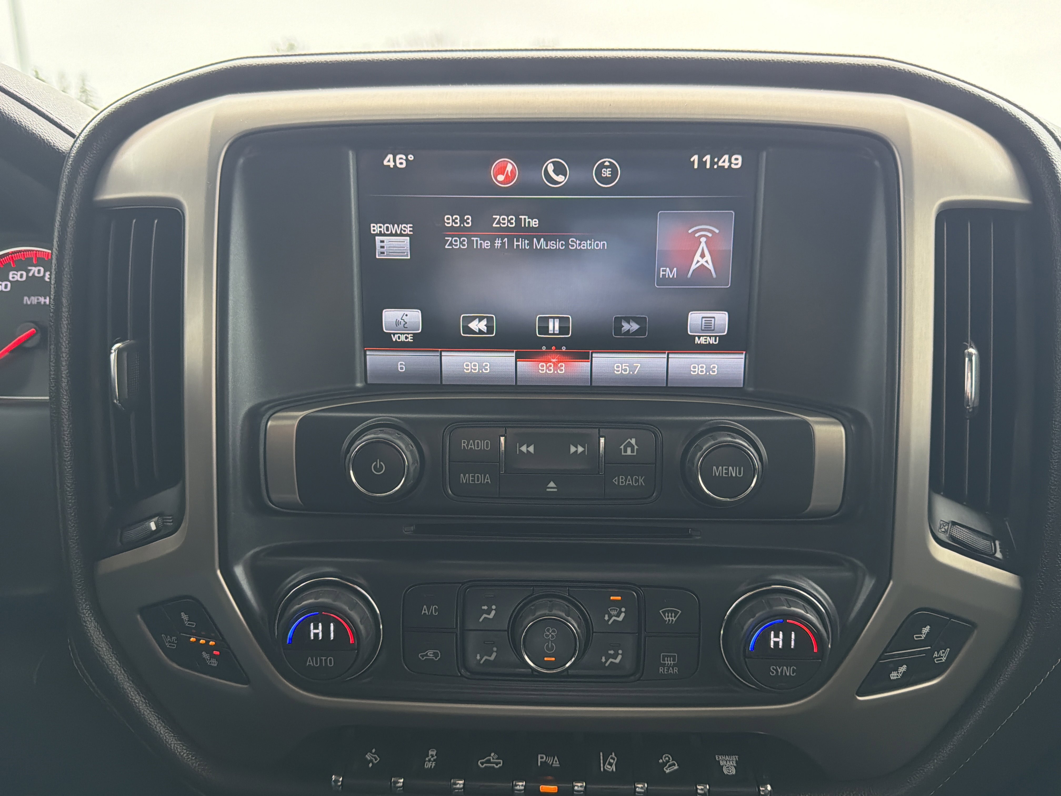 Used 2015 GMC Sierra 3500 Denali w/ Duramax Plus Package image 5