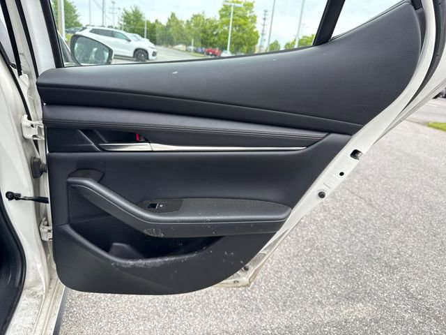 Used 2022 MAZDA MAZDA3 s FWD image 13