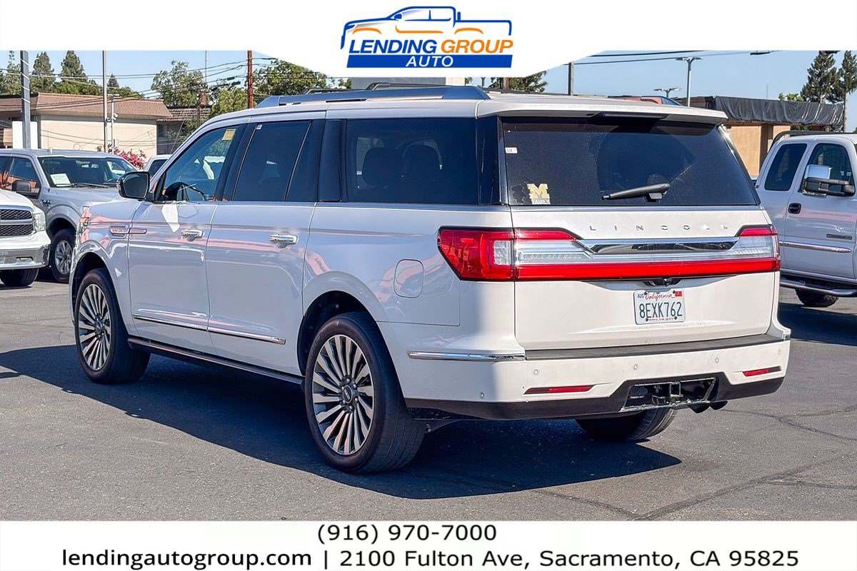 Used 2018 Lincoln Navigator L Reserve w/ Technology Package AWD/4WD image 2